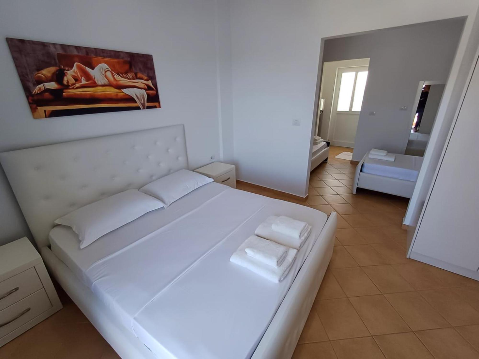 Hotel Sherifi Sarandë Exteriör bild